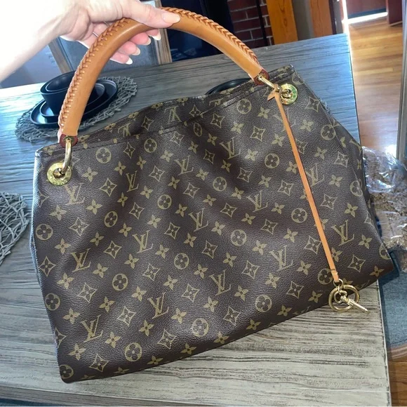 louis vuitton artsy colors